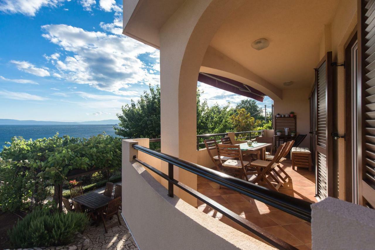 Captain'S Apartment With Sea View Kraljevica Dış mekan fotoğraf